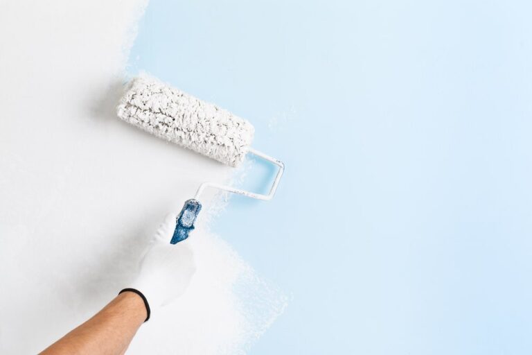 Comment rendre une peinture blanche plus couvrante ? - Mon couvreur